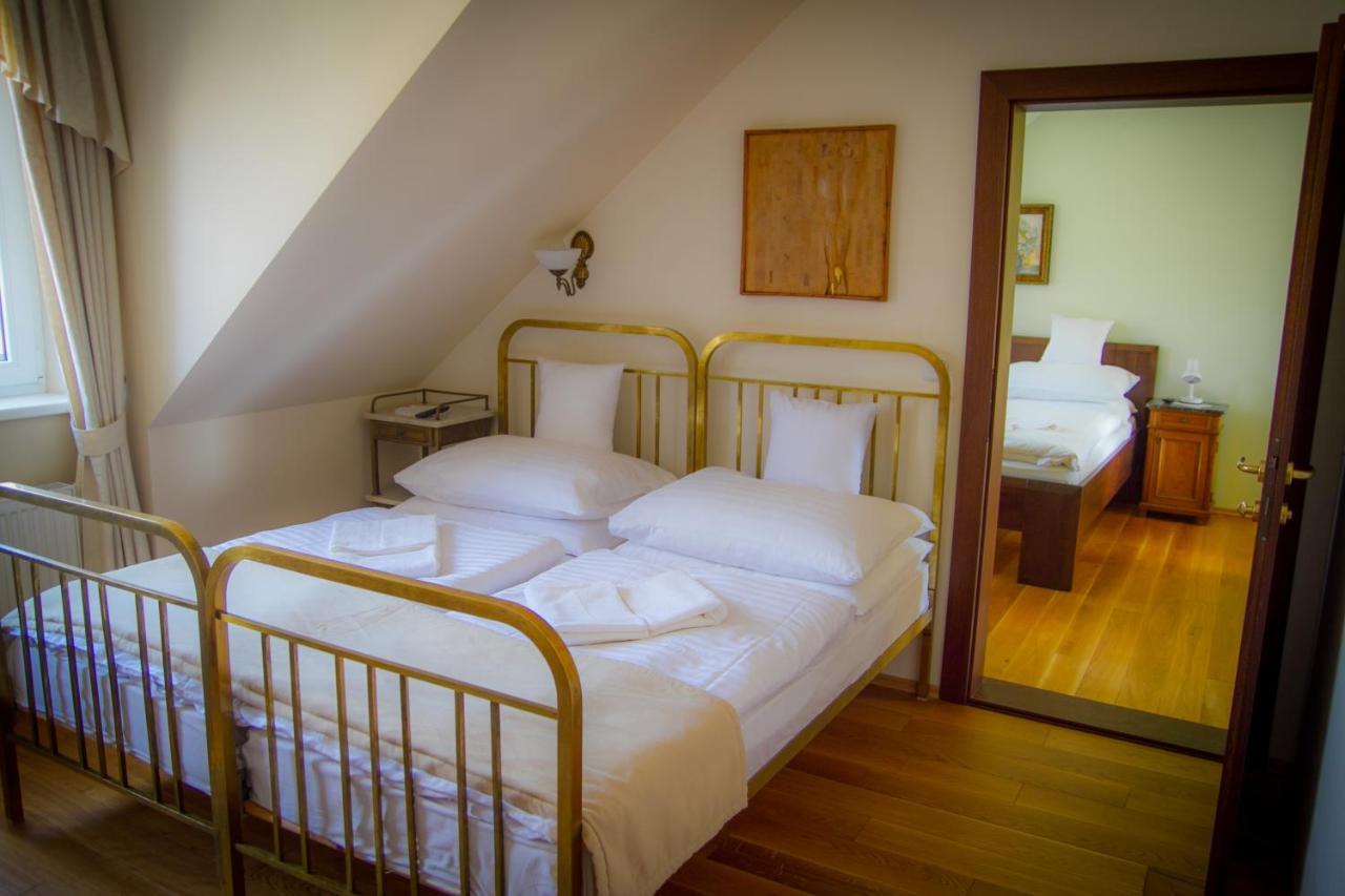 Hotel Bojnicky Vinny Dom Bojnice Buitenkant foto