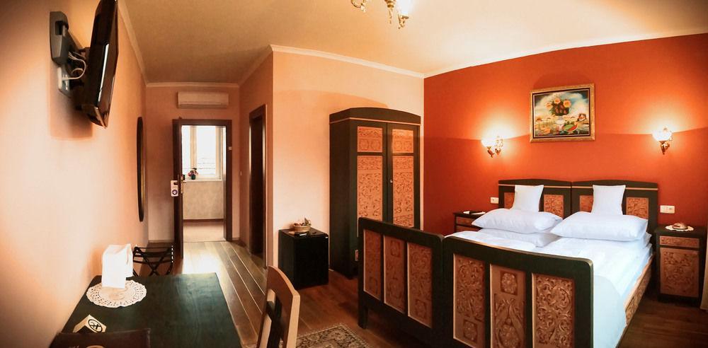 Hotel Bojnicky Vinny Dom Bojnice Buitenkant foto