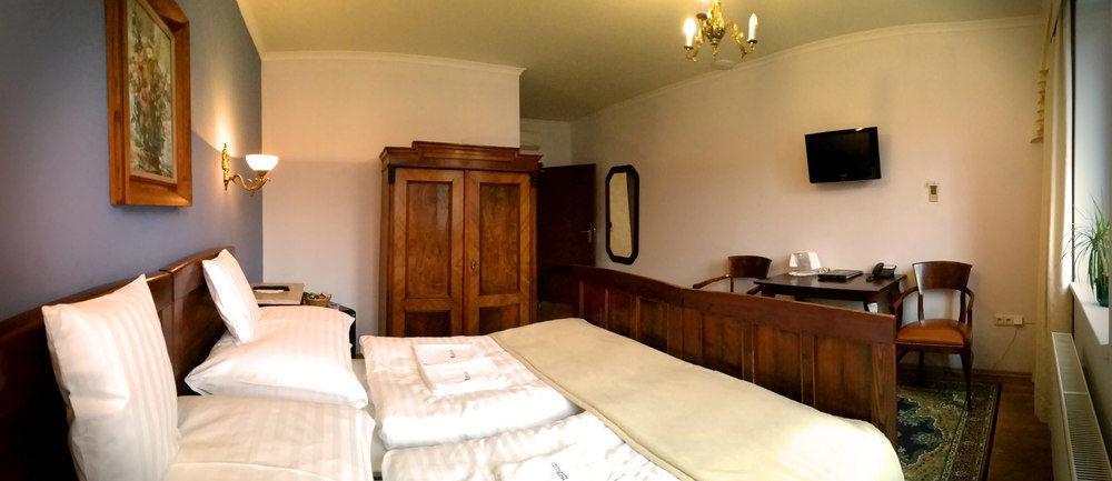 Hotel Bojnicky Vinny Dom Bojnice Buitenkant foto