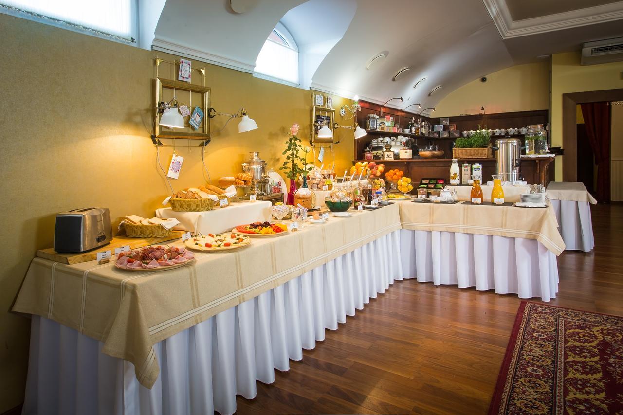 Hotel Bojnicky Vinny Dom Bojnice Buitenkant foto